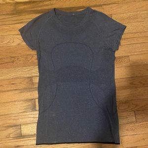 Lululemon Swiftly Tech T-Shirt  Size 8